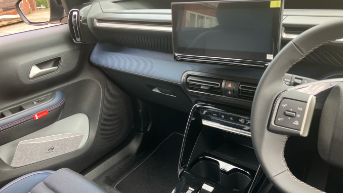 Citroen C3 Aircross 83kW Extended Range Collection 54kWh 5dr Auto Electric Hatchback - Image 14